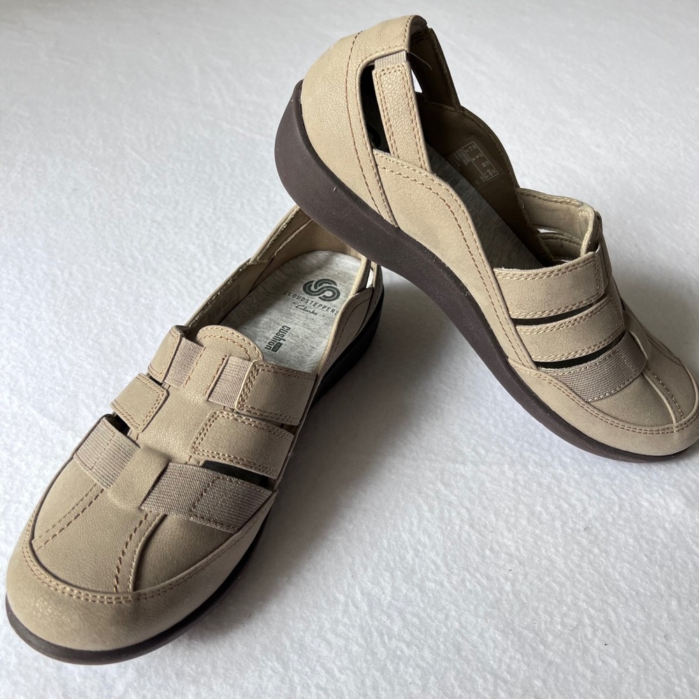 Clarks Cloudsteppers Sillian Stork Shoes Women Size 8 Tan Slip On Comfort Flats
